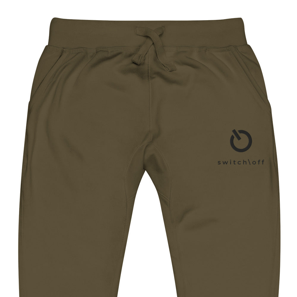 Premium 3-end fleece sweatpants with a soft cotton face in military green with black switch\off and logo embroidery - An Athlete Trains.